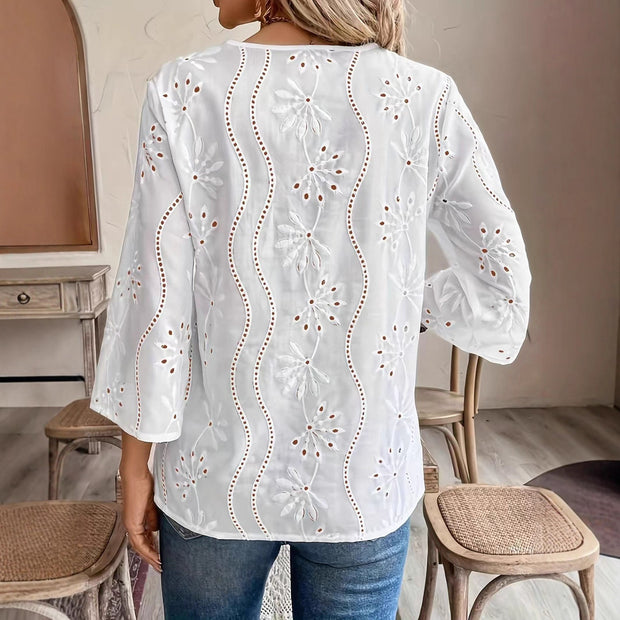 Damen bestickte Bluse mit elegantem V-Ausschnitt und 3/4-Ärmeln WW