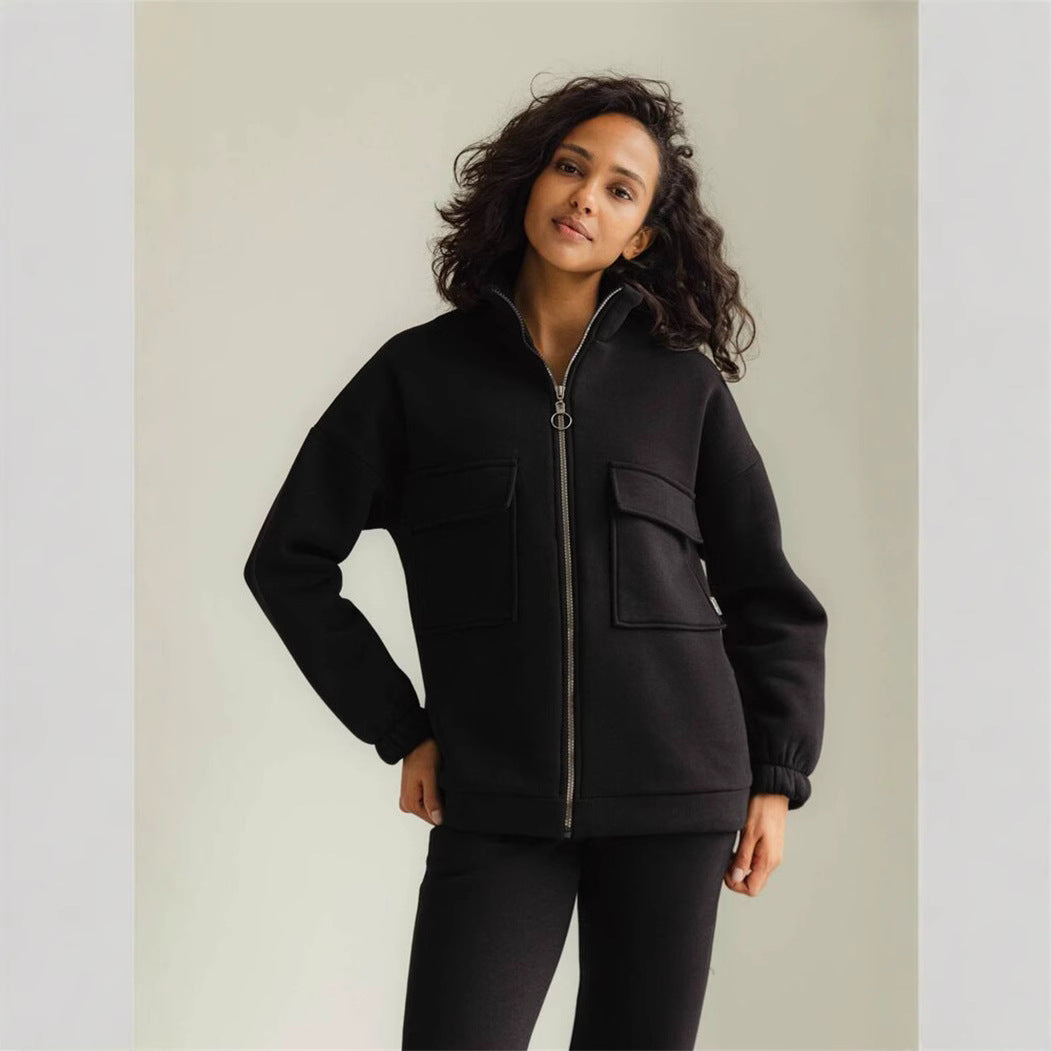 Damen sportlicher Fleece-Kapuzenpullover mit Reißverschluss und praktischen Taschen WW