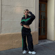 Damen sportlicher Funktionsanzug mit hohem Kragen und elastischen Bündchen WW