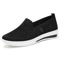 Damen Slip-On Freizeitsneaker mit atmungsaktivem Strickoberteil und rutschfester Sohle WW