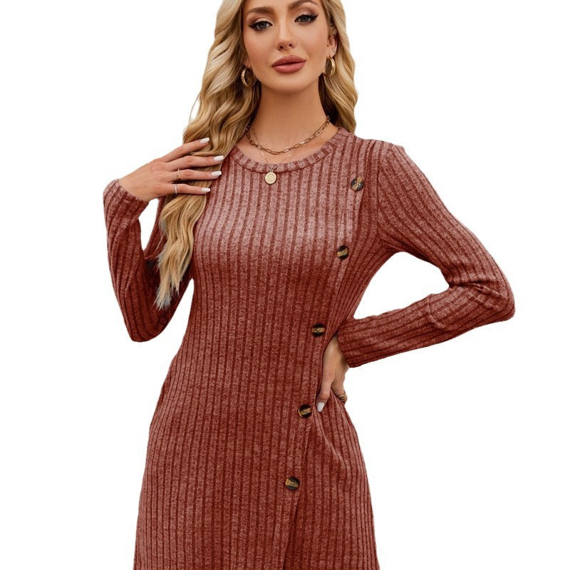 Damen Strickkleid mit hochwertigem Rippdesign und dekorativen Knöpfen WW
