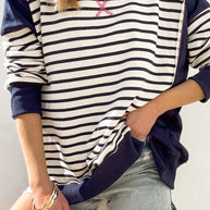 Damen gestreifter Sweatshirt mit übergroßem Schnitt WW