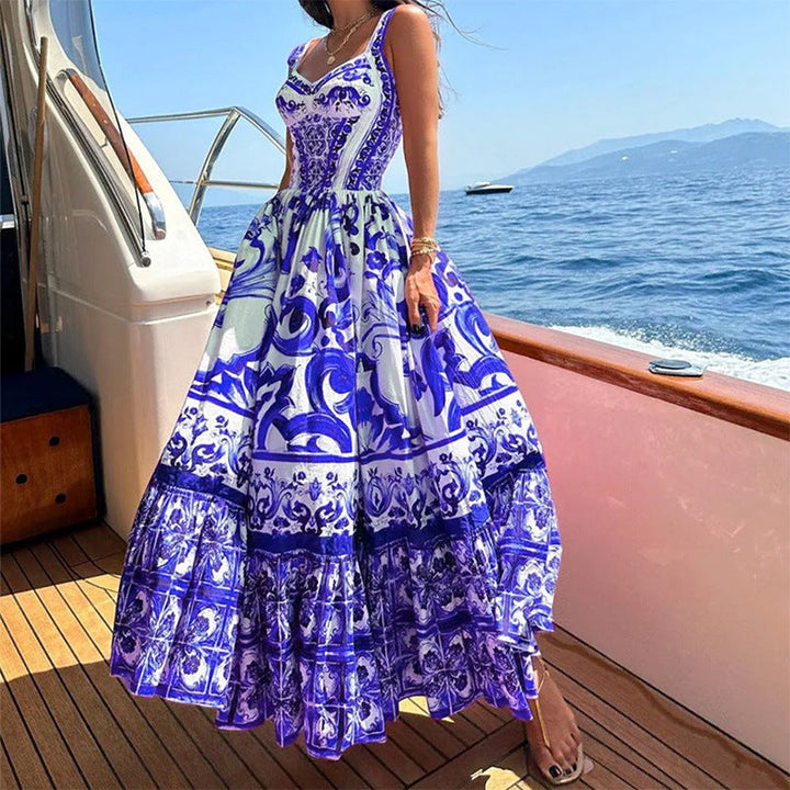 Damen Maxikleid mit aufwendigem ornamentalen Design und weit schwingendem Rock W&W Mode