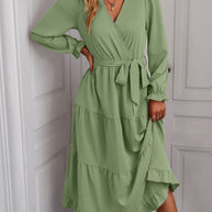 Damen Wickelkleid mit Rüschendetails und eleganten Puffärmeln WW