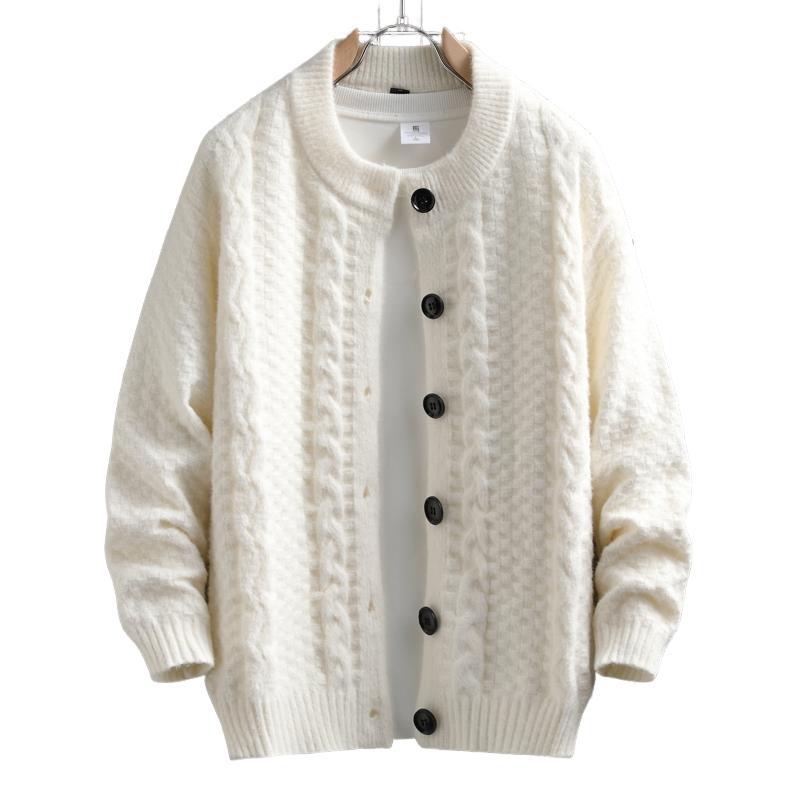 Damen Strickjacke mit strukturiertem Zopfmuster und durchgehenden Knöpfen WW