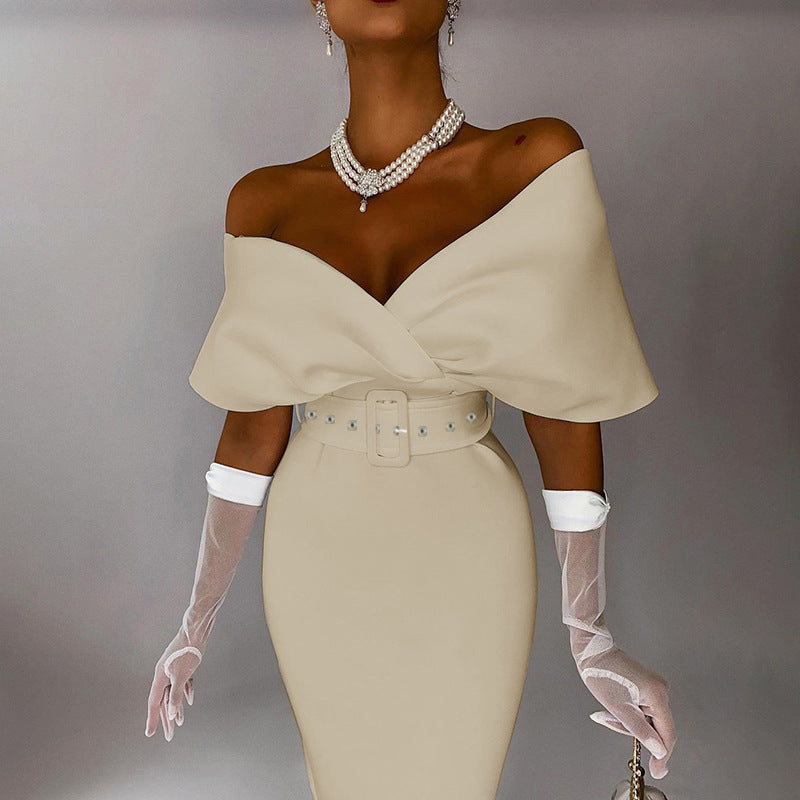 WW | Off-Shoulder Tailliertes Kleid mit Gürtel