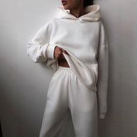 Damen Bequemes und stylisches Sweatshirt-Hosen-Set WW