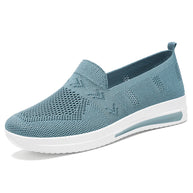 Damen Slip-On Freizeitsneaker mit atmungsaktivem Strickoberteil und rutschfester Sohle WW