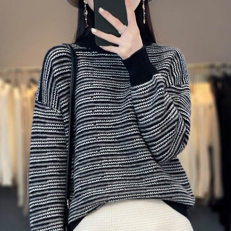 Damen Strickpullover mit modernem Streifenmuster und bequemen Daumenlöchern WW