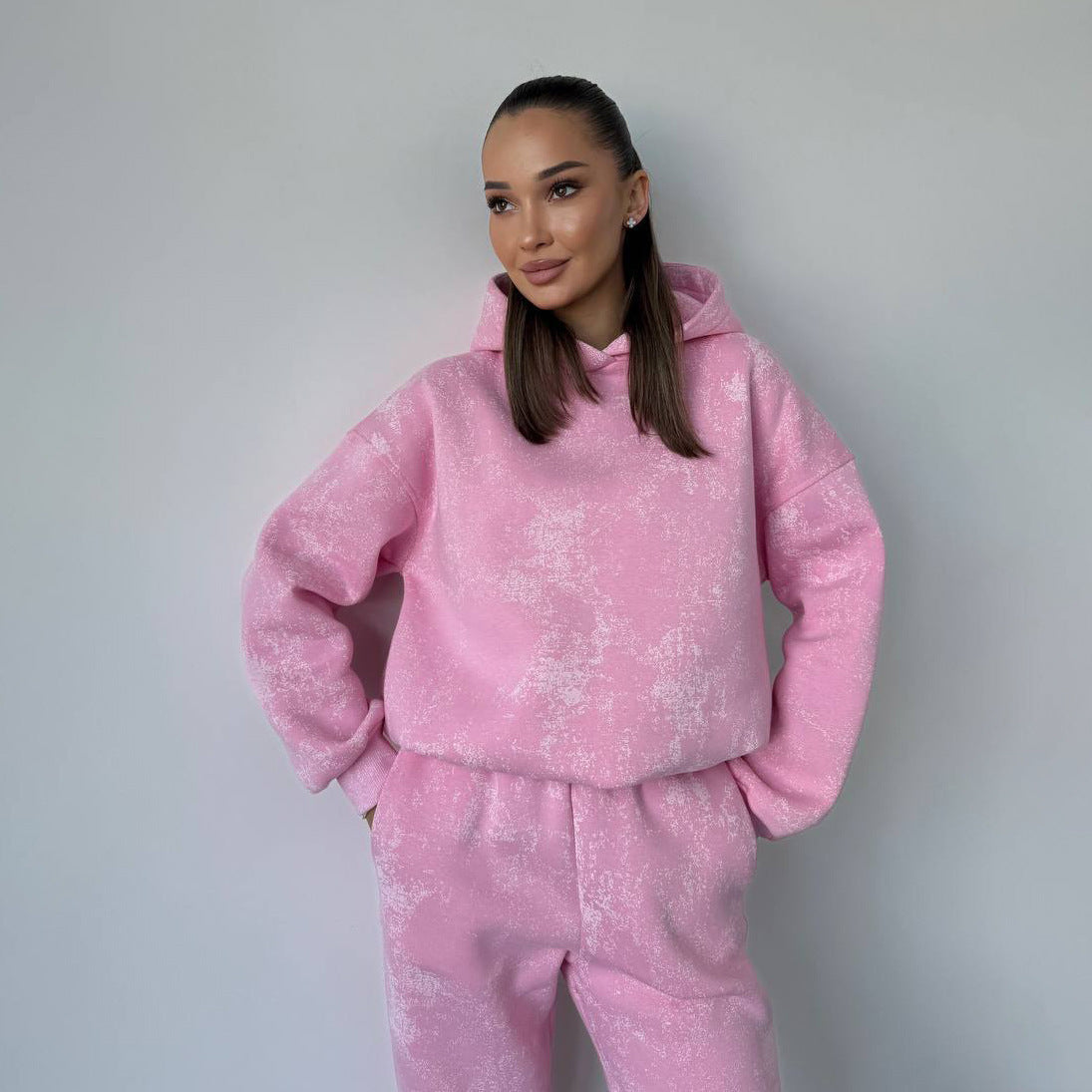 Damen Sportives Set mit lässigem Hoodie und bequemen Jogginghosen WW