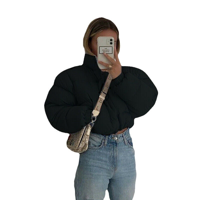 Damen Steppjacke mit hohem Kragen und kürzerem Schnitt WW