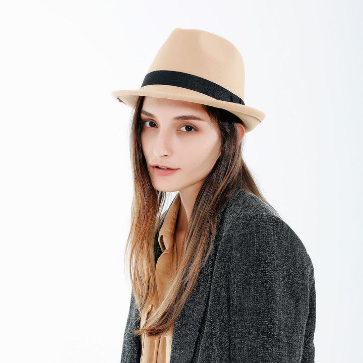 Damen Fedora-Hut aus hochwertigem Wollmix mit stilvollem Band W&W Mode