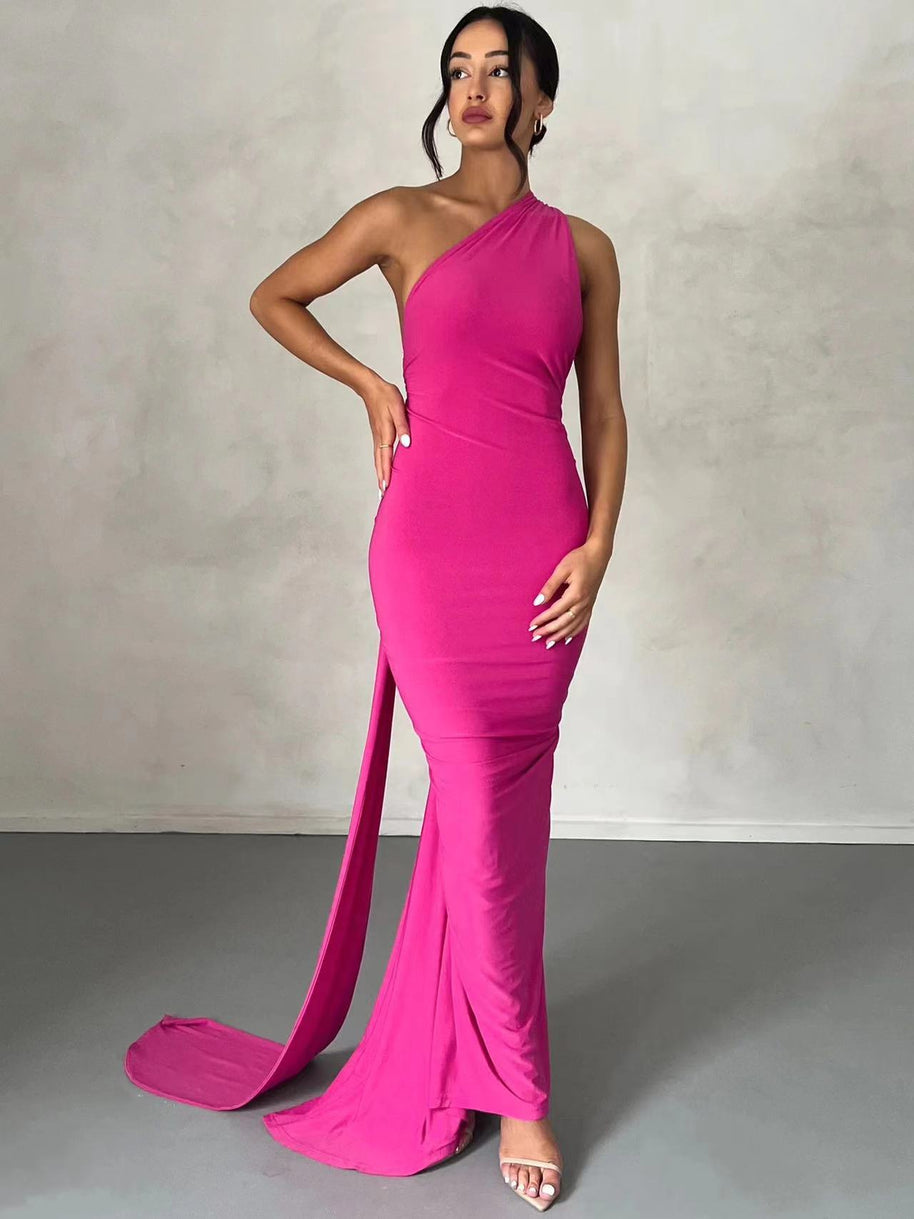 Damen Abendkleid im asymmetrischen Schnitt mit elegantem Schlitz und fließendem Stoff WW