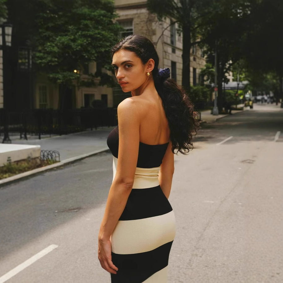 Damen schickes Bandeau-Maxikleid mit grafischem Streifenmuster und figurbetontem Schnitt WW