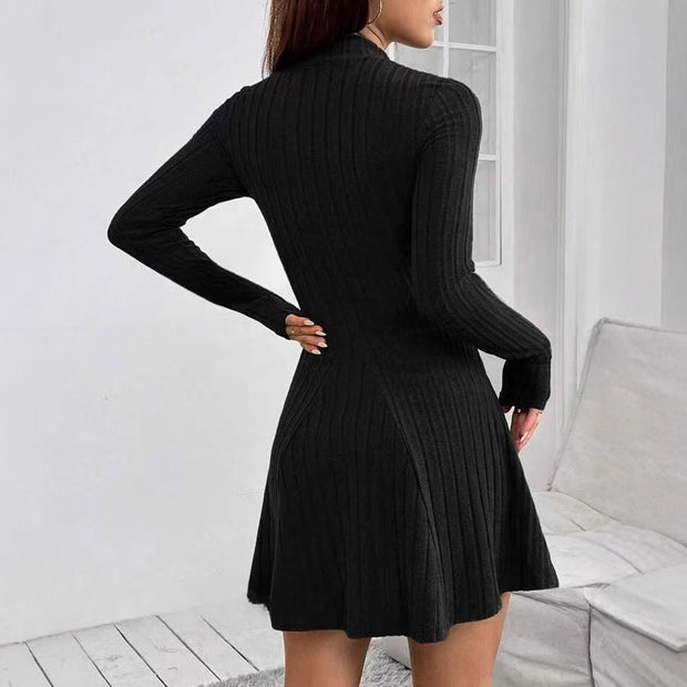 Damen Strickkleid mit strukturiertem Design und langem Ärmel WW