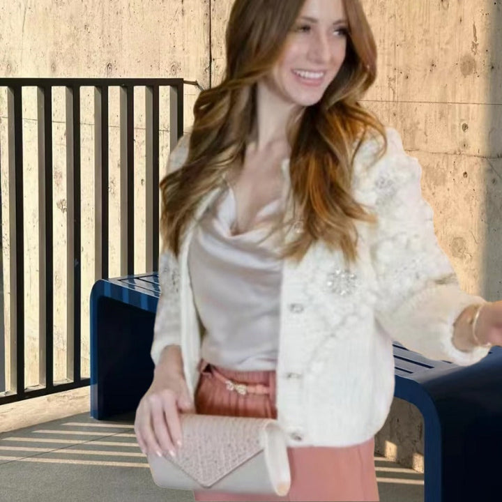 Damen Strickjacke mit luftigen Rüschen und funkelnden Akzenten W&W Mode
