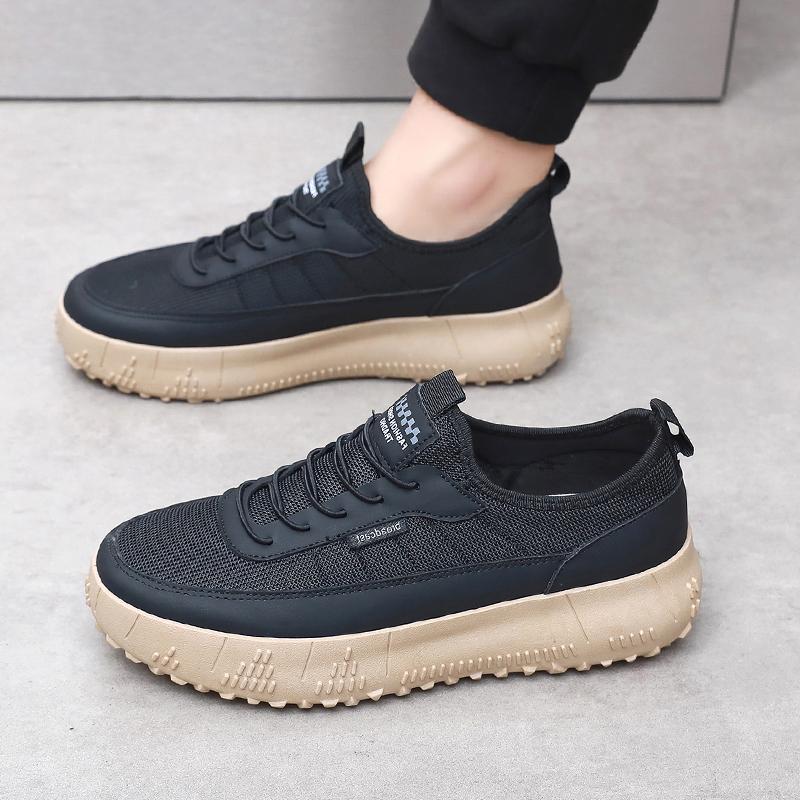 Damen Sportliche und komfortable Sneakers mit dicker Profilsohle WW