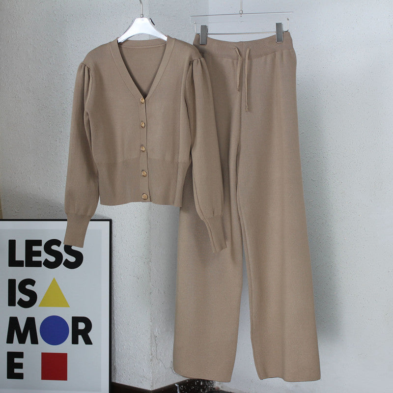 Damen raffinierter Zweiteiler aus Strick mit V-Ausschnitt und dekorativen Knöpfen WW