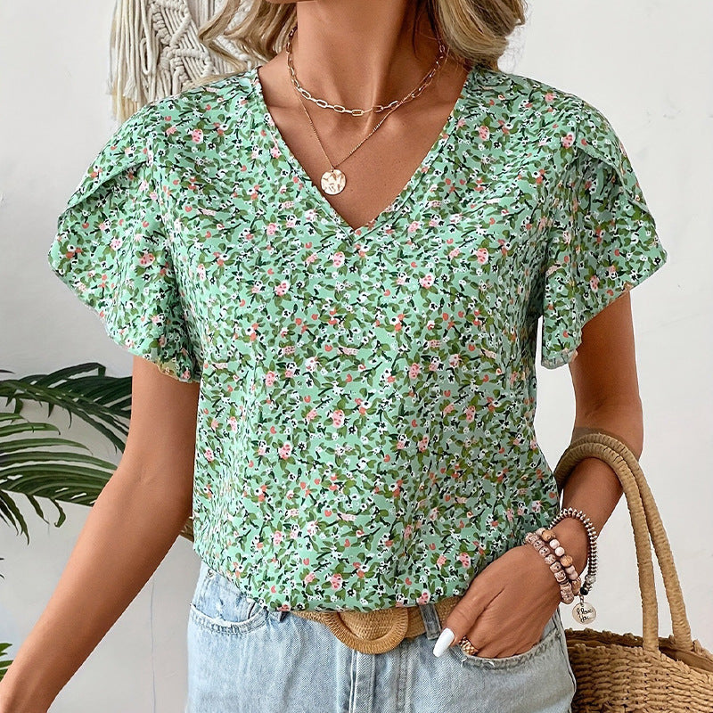 Damen V-Ausschnitt Bluse mit floralem Muster und Rüschendetails W&W Mode