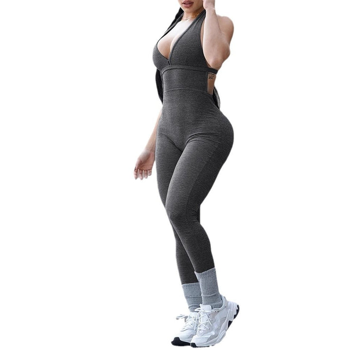 Damen Sportanzug mit ergonomischem Schnitt und atmungsaktivem Material W&W Mode