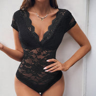 Damen Spitzen-Bodysuit mit tiefem V-Ausschnitt und eleganter Schnittführung WW