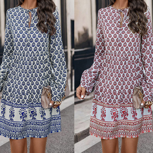 Damen Boho-inspiriertes Minikleid mit floralem Muster und Rüschendetails WW