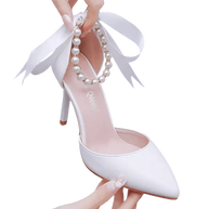 WW | Elegante Schuhe mit Perlen und Schnalle