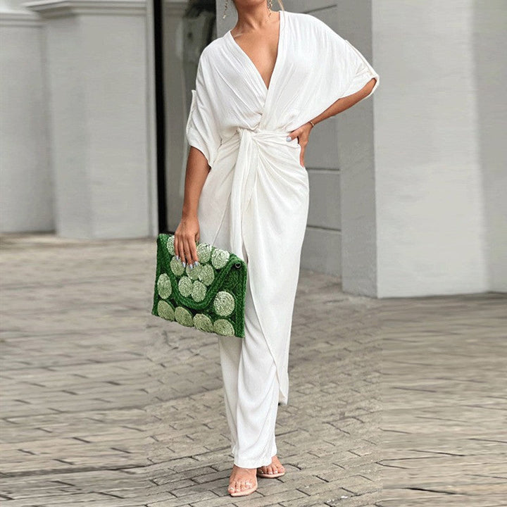 Damen Wickel-Jumpsuit mit elegantem Schnitt und lässigem Flair W&W Mode