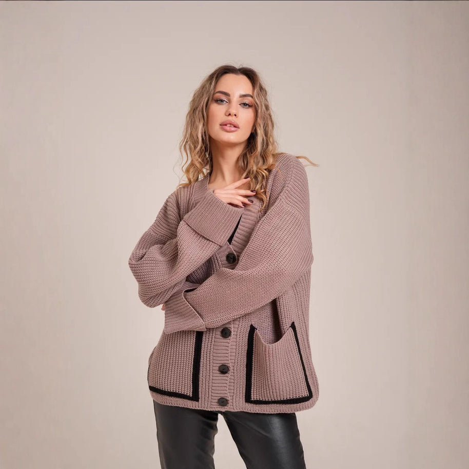 Damen Strickcardigan mit kontrastierenden Knopfdetails und strukturiertem Design WW