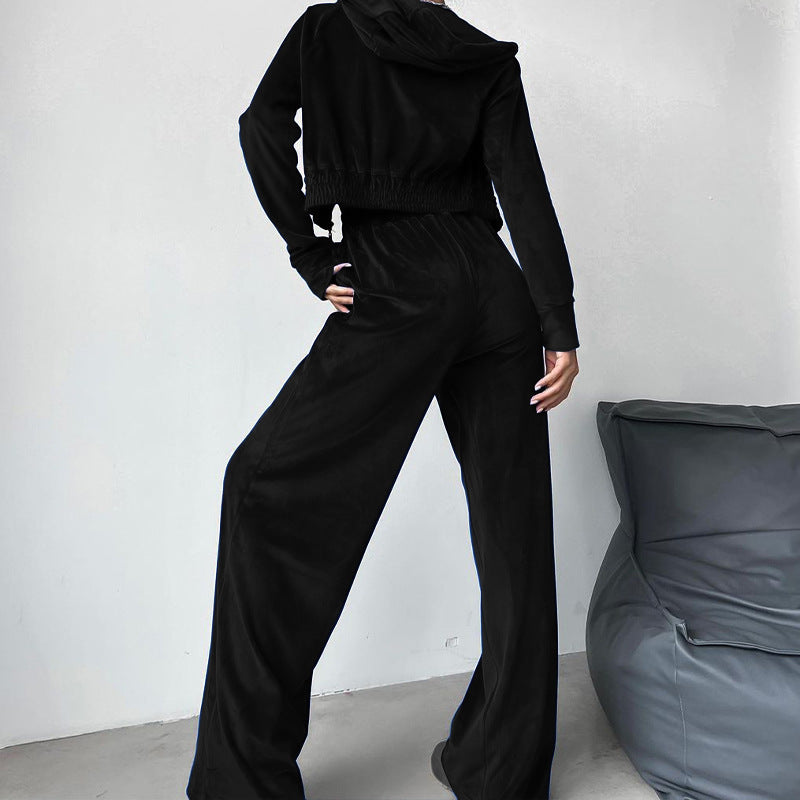Damen Sportliches Freizeit-Set mit lässiger Kapuzenjacke und weit geschnittenen Hosen WW