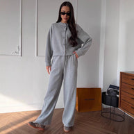 Damen bequeme Sweatshirt- und Jogginghose-Kombination WW