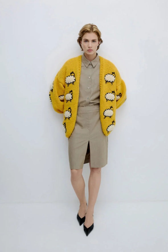 Damen Strickjacke mit einzigartigem Schafdesign und lässigem Schnitt WW