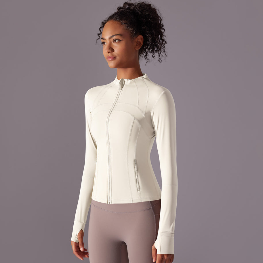 Damen Sportjacke mit figurschmeichelndem Schnitt und praktischem Reißverschluss WW