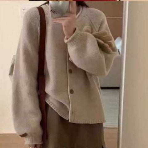 Damen Strickjacke mit asymmetrischem Schnitt und großzügigen Ballonärmeln WW