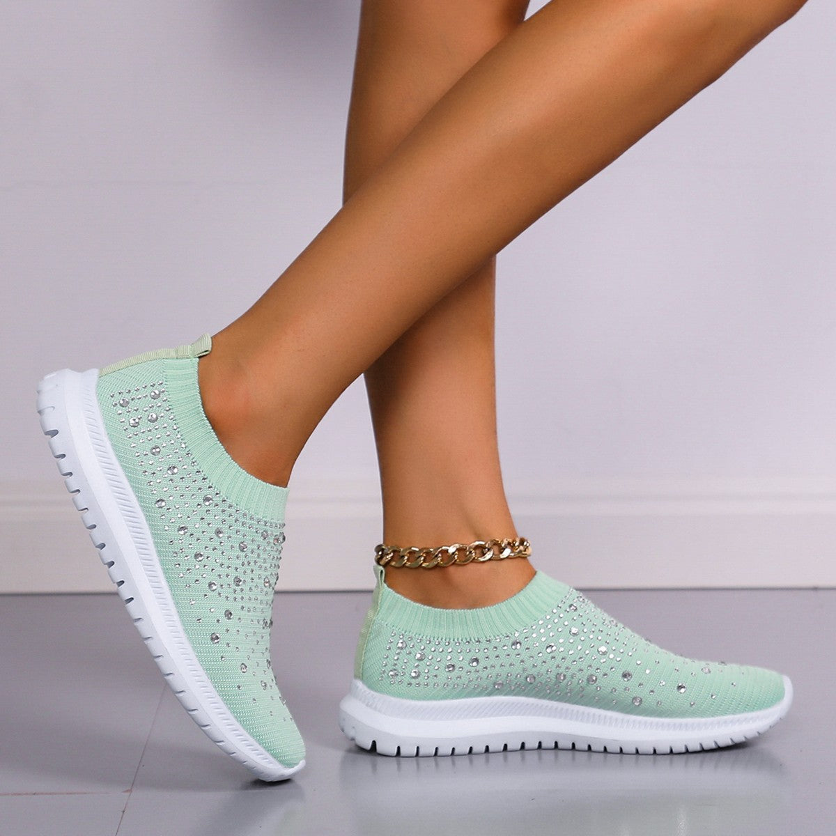 Damen Sneakers mit funkelnden Strass-Applikationen und elastischem Strick-Obermaterial WW