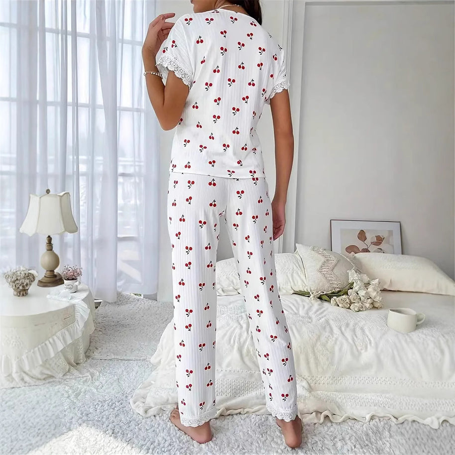 Damen Schlafanzug Set mit verspieltem Kirschmotiv und Spitze WW