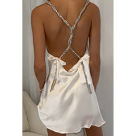 Damen Satin-Nachtkleid mit feinen Trägern und eleganter Passform WW