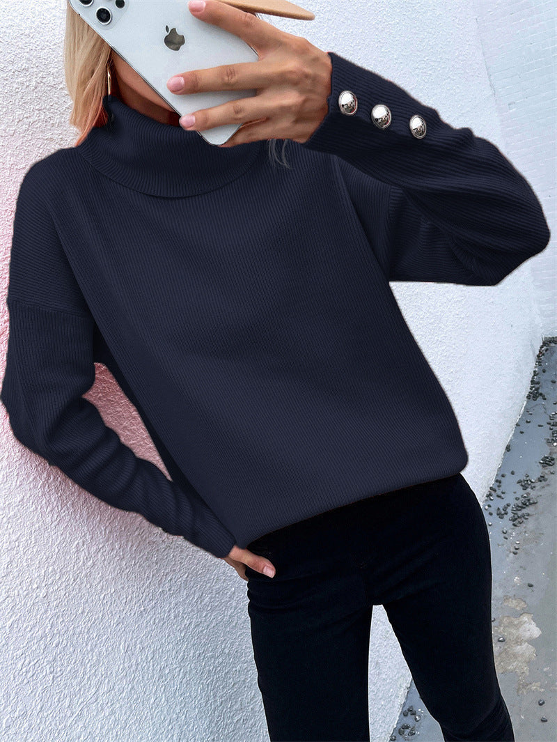 Damen Rollkragenpullover mit strukturiertem Design und Knopfdetails WW