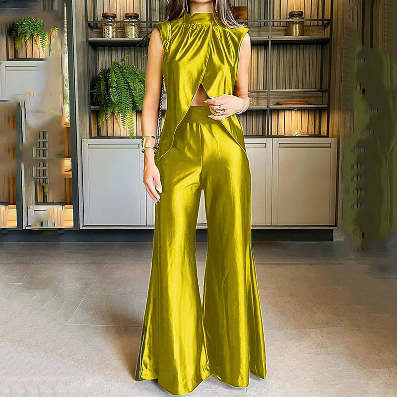 Damen Jumpsuit mit elegantem Schnitt und tiefem Ausschnitt W&W Mode