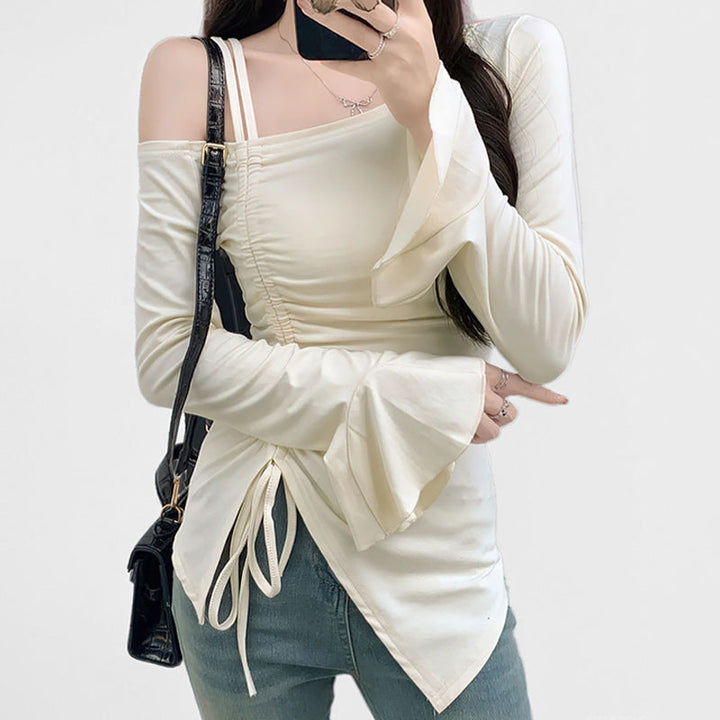 Damen Top mit schulterfreiem Design und raffinierten Rüschenärmeln W&W Mode