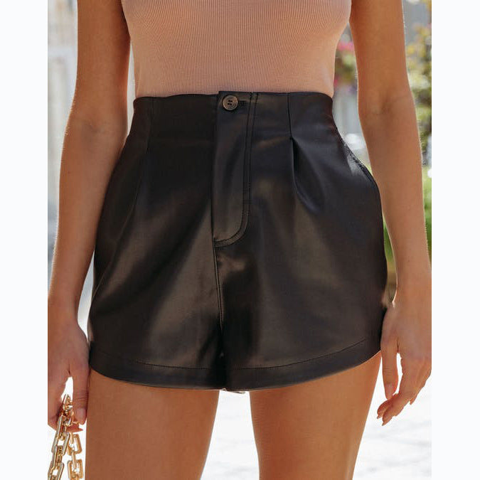 Damen High-Waist Shorts aus weichem Kunstleder mit Bundfalten WW