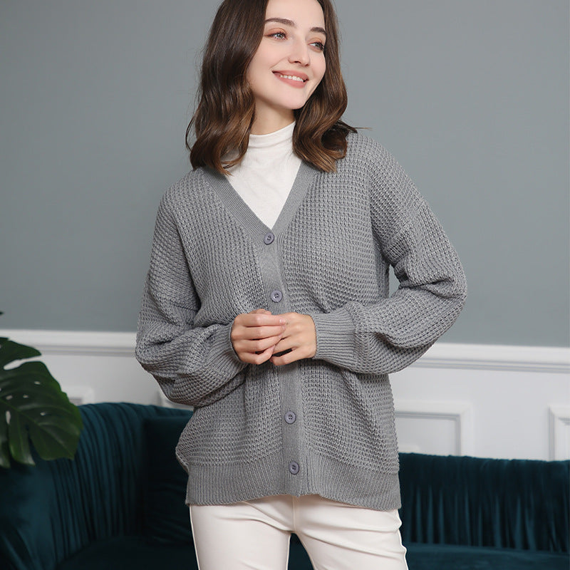 Damen Strickjacke mit strukturiertem Muster und praktischen Knopfdetails WW