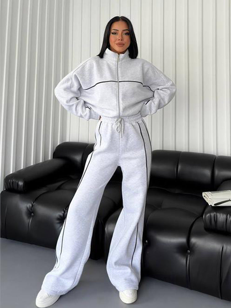 Damen Sportliches Wohlfühl-Set mit hohem Kragen und weitem Schnitt WW