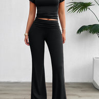 Damen Freizeit-Loungewear-Set mit cropped Oberteil und weiter Hose WW