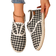 Damen Casual Espadrille Slip-Ons mit stylischem distressed Denim-Muster WW