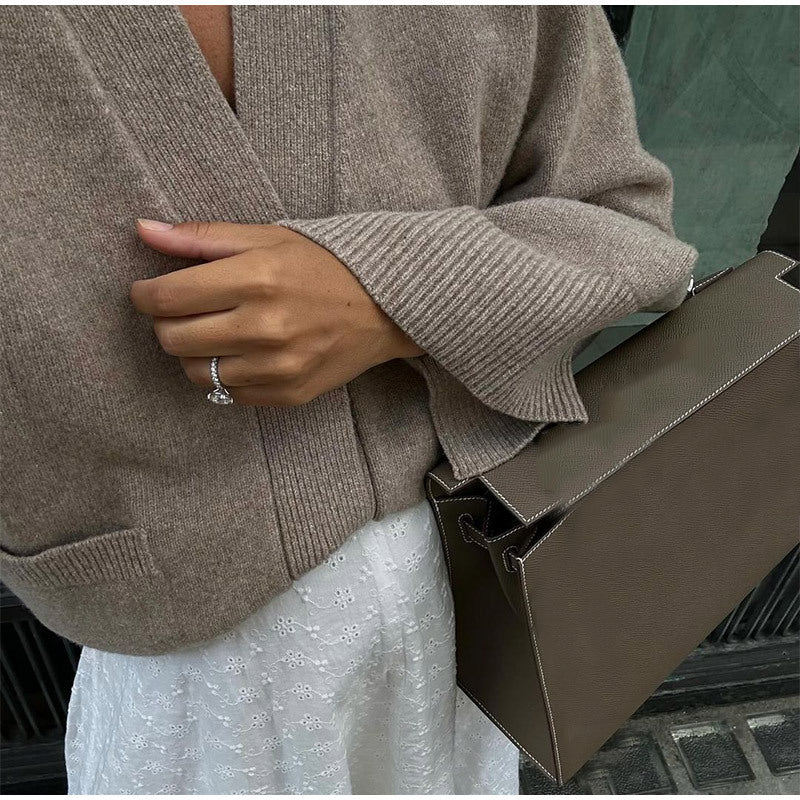 Damen Strickjacke mit eleganter Schnittführung und oversized Ärmeln WW