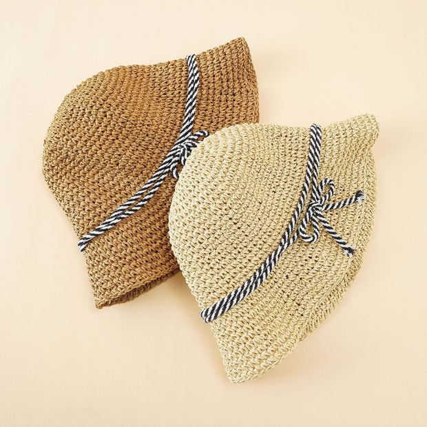 Damen Strohhut mit modernem, geflochtenem Design und dekorativem Kordelzug WW