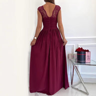 Damen Abendkleid mit tiefem Ausschnitt und Schlitz WW