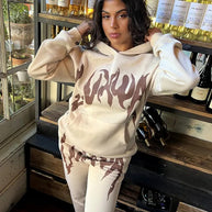 Damen Sportliches Hoodie- und Jogginghose-Set mit einzigartigem Grafikdruck WW