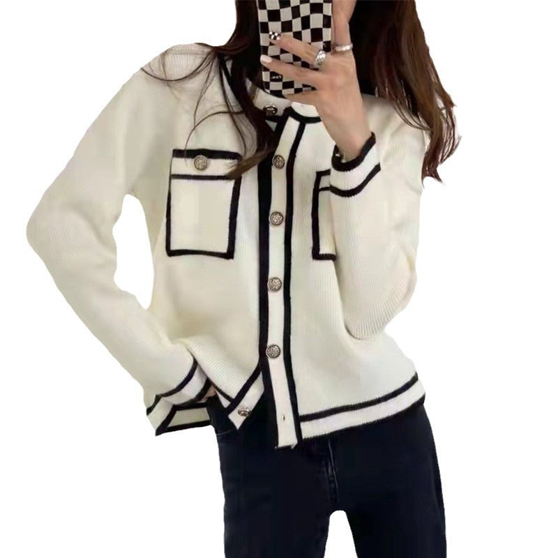Damen Strickjacke mit Taschen und kontrastierenden Knopfdetails WW